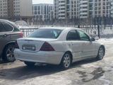 Mercedes-Benz C 240 2001 годаүшін2 550 000 тг. в Астана – фото 4