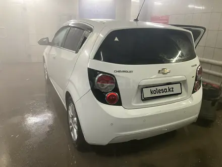 Chevrolet Aveo 2014 года за 3 800 000 тг. в Алматы – фото 3