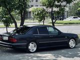 Mercedes-Benz E 280 1997 года за 2 200 000 тг. в Шымкент