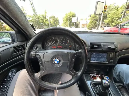 BMW 528 1998 года за 2 590 000 тг. в Шымкент – фото 9