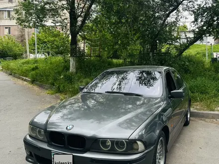 BMW 528 1998 года за 2 590 000 тг. в Шымкент – фото 5