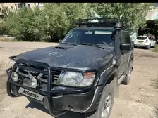 Nissan Patrol, 2000