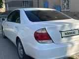 Toyota Camry 2005 года за 3 900 000 тг. в Тараз – фото 3