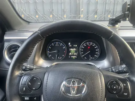 Toyota RAV4 2018 года за 11 500 000 тг. в Алматы – фото 18