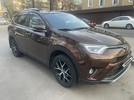 Toyota RAV4 2018 года за 11 500 000 тг. в Алматы – фото 4