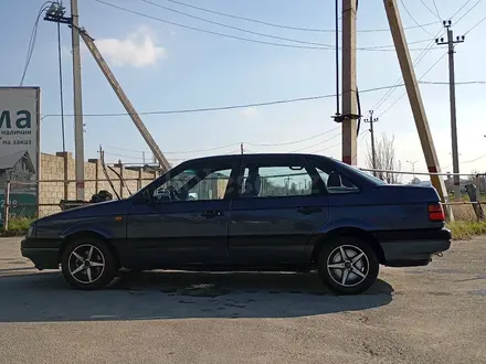 Volkswagen Passat 1989 года за 950 000 тг. в Тараз – фото 2