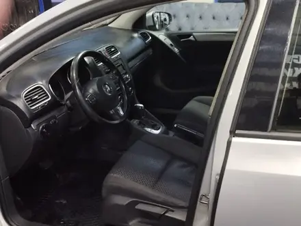 Volkswagen Golf 2011 года за 3 900 000 тг. в Астана – фото 7