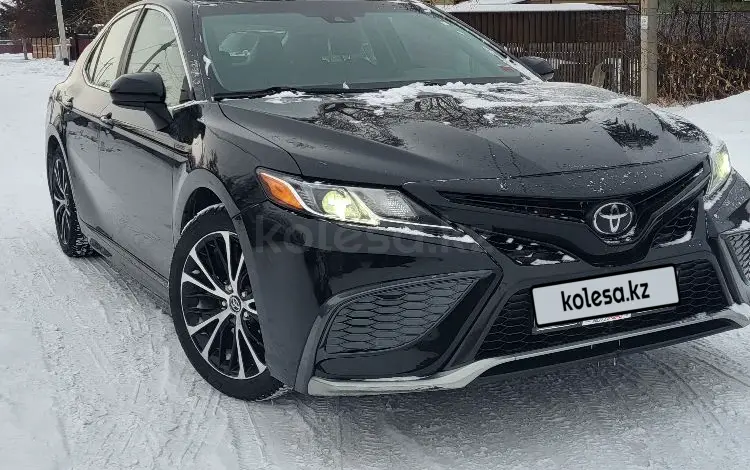 Toyota Camry 2018 годаfor11 000 000 тг. в Астана