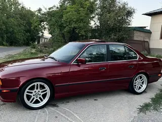 BMW 525