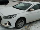 Hyundai Sonata 2020 года за 8 500 000 тг. в Астана – фото 3