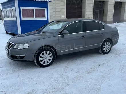 Volkswagen Passat 2007 года за 4 100 000 тг. в Караганда – фото 2