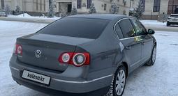 Volkswagen Passat 2007 годаfor4 100 000 тг. в Караганда – фото 5