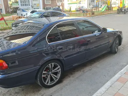 BMW 530 2002 года за 5 500 000 тг. в Астана – фото 20