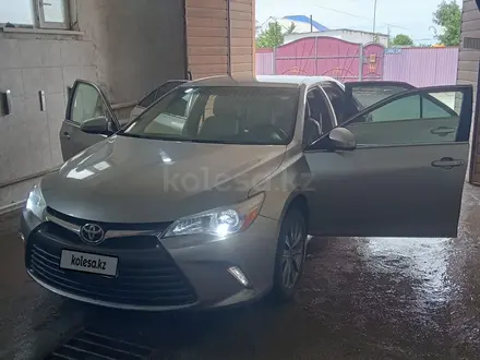 Toyota Camry 2016 года за 5 200 000 тг. в Атырау – фото 10