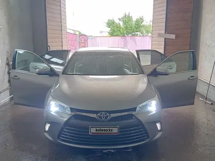 Toyota Camry 2016 года за 5 200 000 тг. в Атырау – фото 11