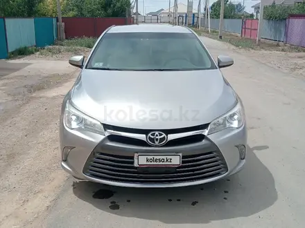 Toyota Camry 2016 года за 5 200 000 тг. в Атырау – фото 2