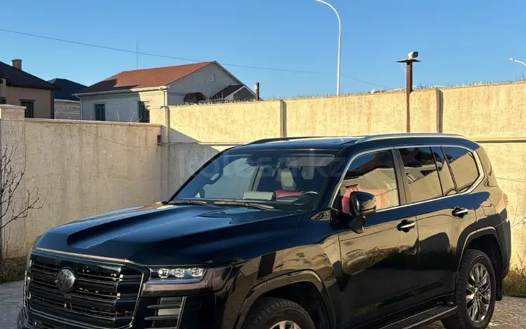 Toyota Land Cruiser 2023 года за 55 000 000 тг. в Актау