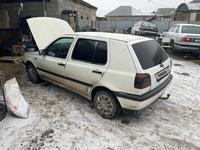 Volkswagen Golf 1992 годаүшін1 000 000 тг. в Тараз