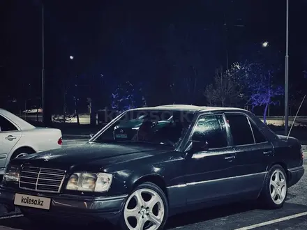 Mercedes-Benz E 280 1995 года за 1 200 000 тг. в Алматы