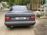 Mercedes-Benz E 200 1995 годаүшін2 500 000 тг. в Павлодар – фото 2