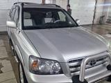 Toyota Highlander 2003 годаүшін7 500 000 тг. в Семей – фото 3