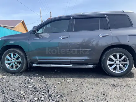 Toyota Highlander 2008 года за 10 200 000 тг. в Костанай