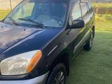 Toyota RAV4 2003 годаүшін4 300 000 тг. в Астана