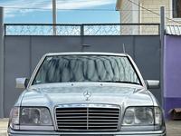 Mercedes-Benz E 200 1993 годаүшін2 800 000 тг. в Шымкент