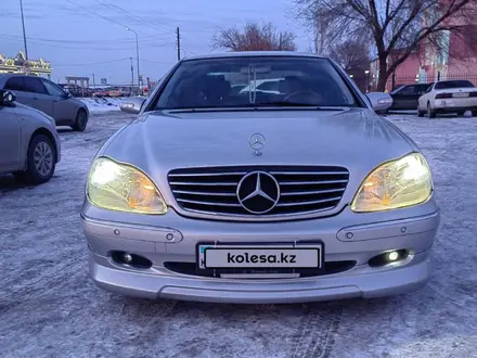 Mercedes-Benz S 320 1999 года за 4 000 000 тг. в Талдыкорган – фото 21