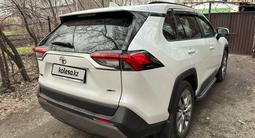 Toyota RAV4 2021 года за 15 999 999 тг. в Алматы – фото 4