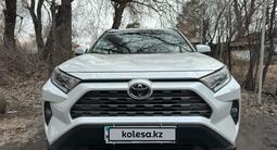 Toyota RAV4 2021 года за 15 999 999 тг. в Алматы – фото 5