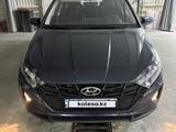 Hyundai i20 2023 годаfor8 000 000 тг. в Атырау – фото 2