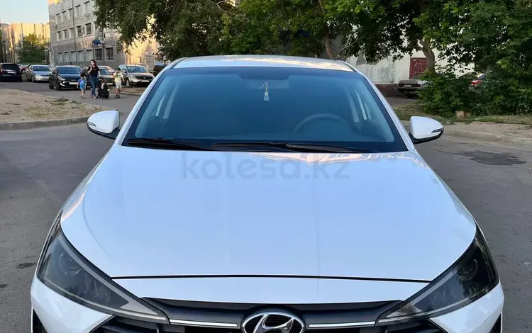 Hyundai Elantra 2020 года за 8 000 000 тг. в Астана