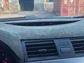 Toyota Camry 2010 года за 4 000 000 тг. в Актобе – фото 3