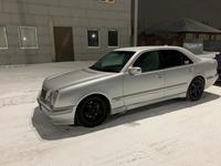 Mercedes-Benz E 320 1997 годаүшін3 350 000 тг. в Астана