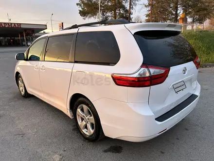 Toyota Sienna 2015 года за 8 400 000 тг. в Алматы – фото 3