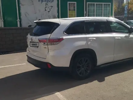 Toyota Highlander 2014 года за 17 000 000 тг. в Кокшетау – фото 57