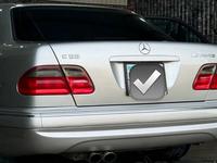 Mercedes-Benz E 320 2001 годаfor4 700 000 тг. в Жанаозен