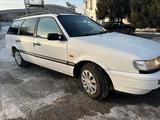 Volkswagen Passat 1994 годаүшін2 000 000 тг. в Алматы – фото 2