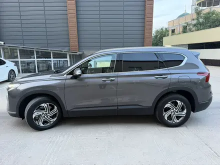 Hyundai Santa Fe 2021 года за 15 500 000 тг. в Шымкент
