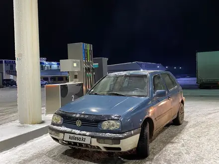 Volkswagen Golf 1994 года за 900 000 тг. в Караганда – фото 2