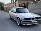 BMW 525 1992 года за 3 100 000 тг. в Туркестан – фото 2