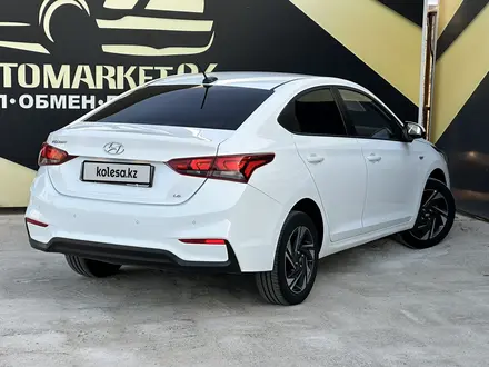 Hyundai Accent 2019 года за 7 250 000 тг. в Атырау – фото 5