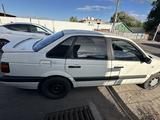 Volkswagen Passat 1992 года за 650 000 тг. в Караганда – фото 3