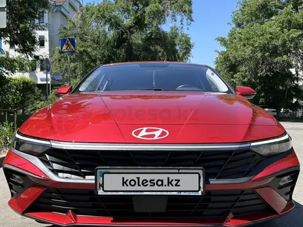 Hyundai Elantra 2025 года за 8 200 000 тг. в Алматы – фото 3