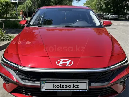 Hyundai Elantra 2025 года за 8 200 000 тг. в Алматы – фото 6