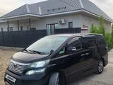 Toyota Vellfire 2012 года за 7 850 000 тг. в Атырау – фото 4