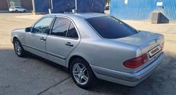 Mercedes-Benz E 230 1996 годаfor2 200 000 тг. в Шымкент