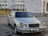 Mercedes-Benz E 230 1996 года за 2 200 000 тг. в Шымкент – фото 2