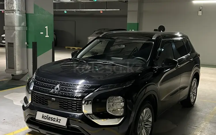 Mitsubishi Outlander 2022 года за 12 850 000 тг. в Астана